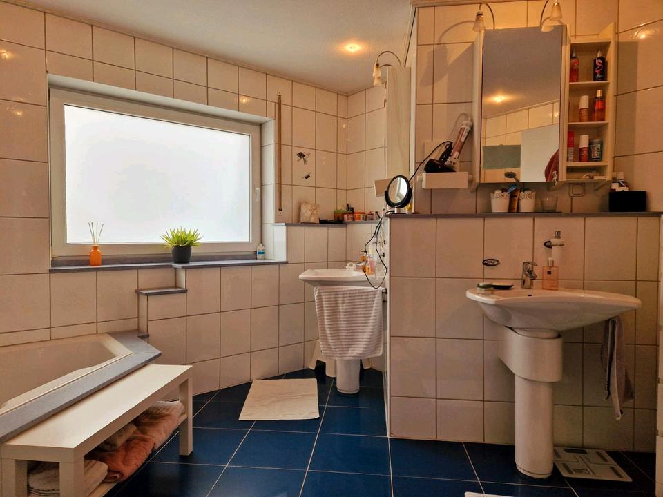 Thumbnail-Schöne 85 m² Wohnung über 2 Etagen zu vermieten