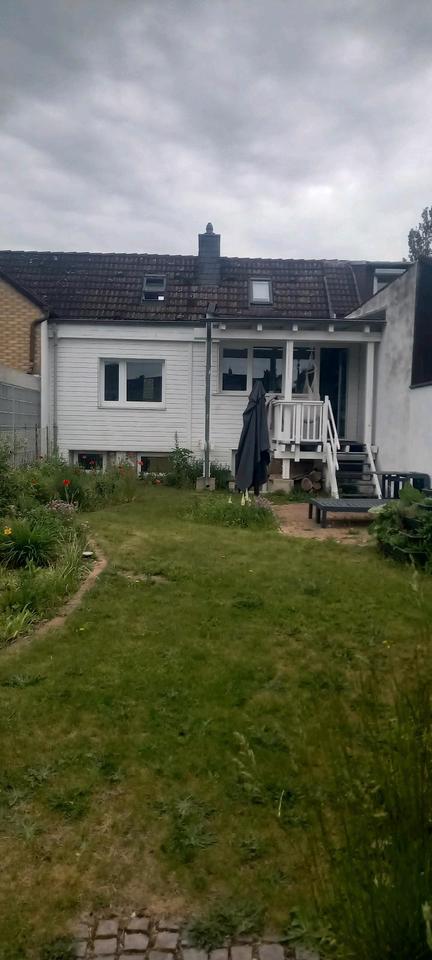 Thumbnail-Reihenmittelhaus in begehrter Lage von Misburg, ohne Makler