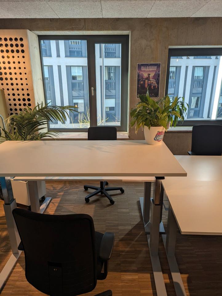 Thumbnail-Villa Viva Coworking im Haus, das Brunnen baut