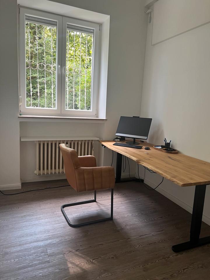 Thumbnail-Helles Einzelbüro (ca 8 m²) in gepflegter Bürogemeinschaft