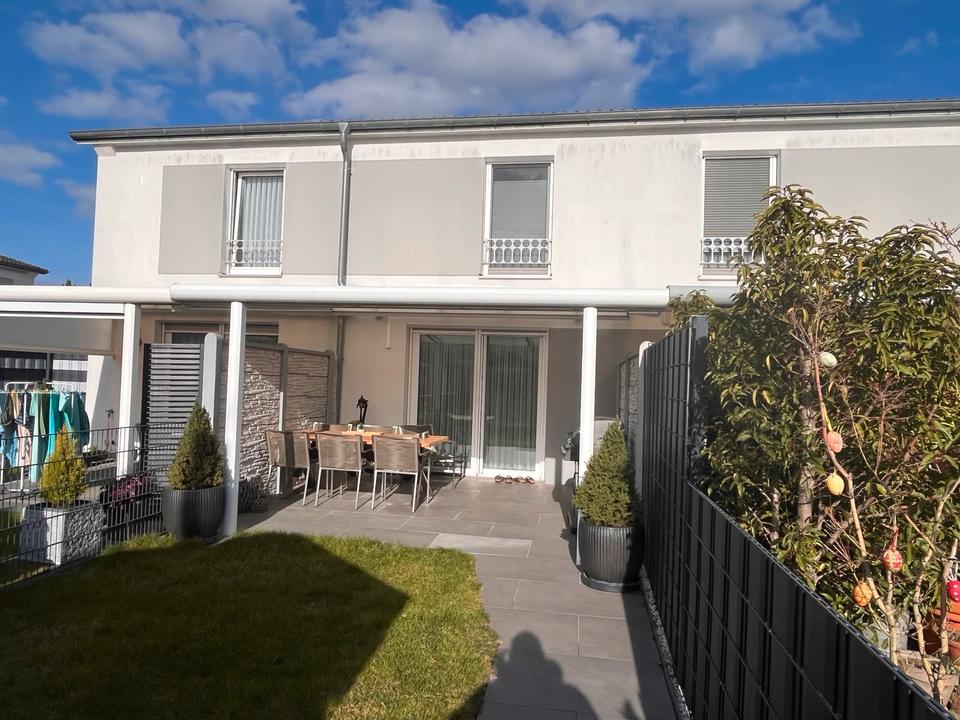 Thumbnail-Modernes Reihenmittelhaus (BJ 2011) ohne Makler