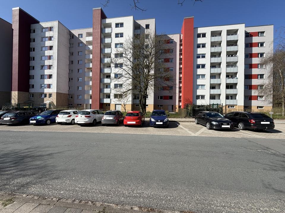Thumbnail-* Erstbezug nach Sanierung, 2 Zimmer Wohnung im 4. OG zu vermieten !!!*