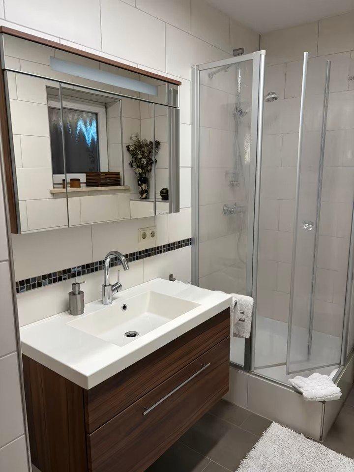 Thumbnail-Wohnung zu vermieten möbeliert