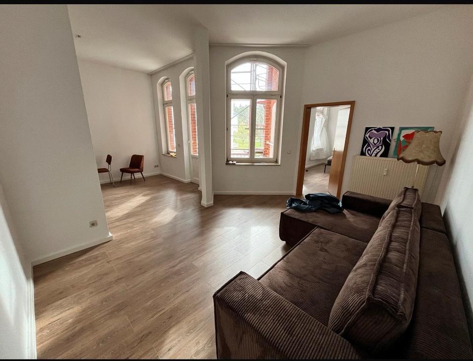 Thumbnail-Schöne 2 Zimmer Altbauwohnung (75qm) in top Lage