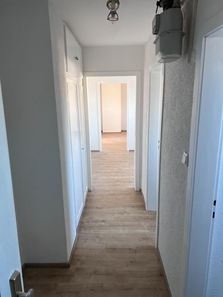 Thumbnail-Helle 3-Zimmer-DG-Wohnung (50m2) in Stuttgart-Degerloch