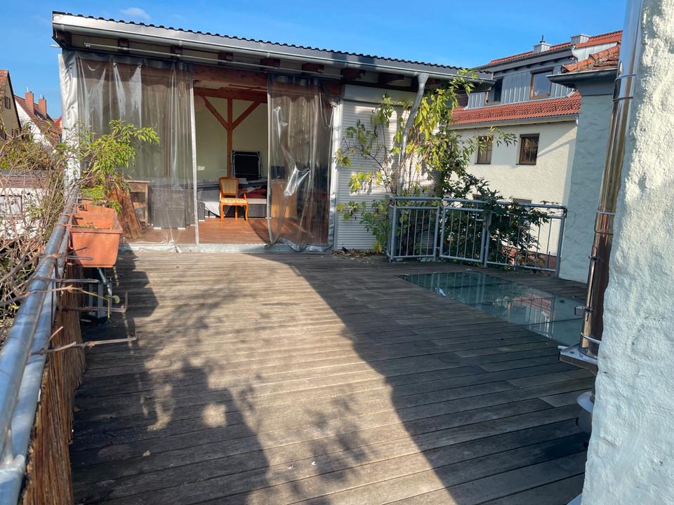 Thumbnail-Wohnung 145 m² mit großer Terrasse und Garten in Erlangen