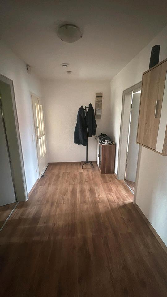 Thumbnail-zentrale 3 Zimmer Dachgeschoss Wohnung an der Mindener Str.