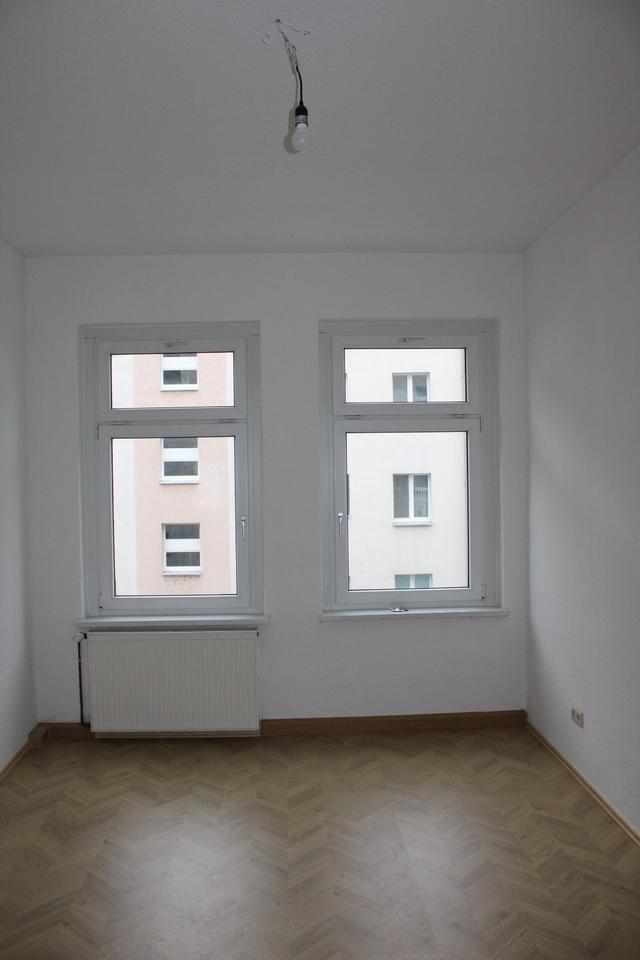 Thumbnail-2-Raum-Wohnung in Eilenburg-Stadt mit Kamin im 1.OG zu vermieten