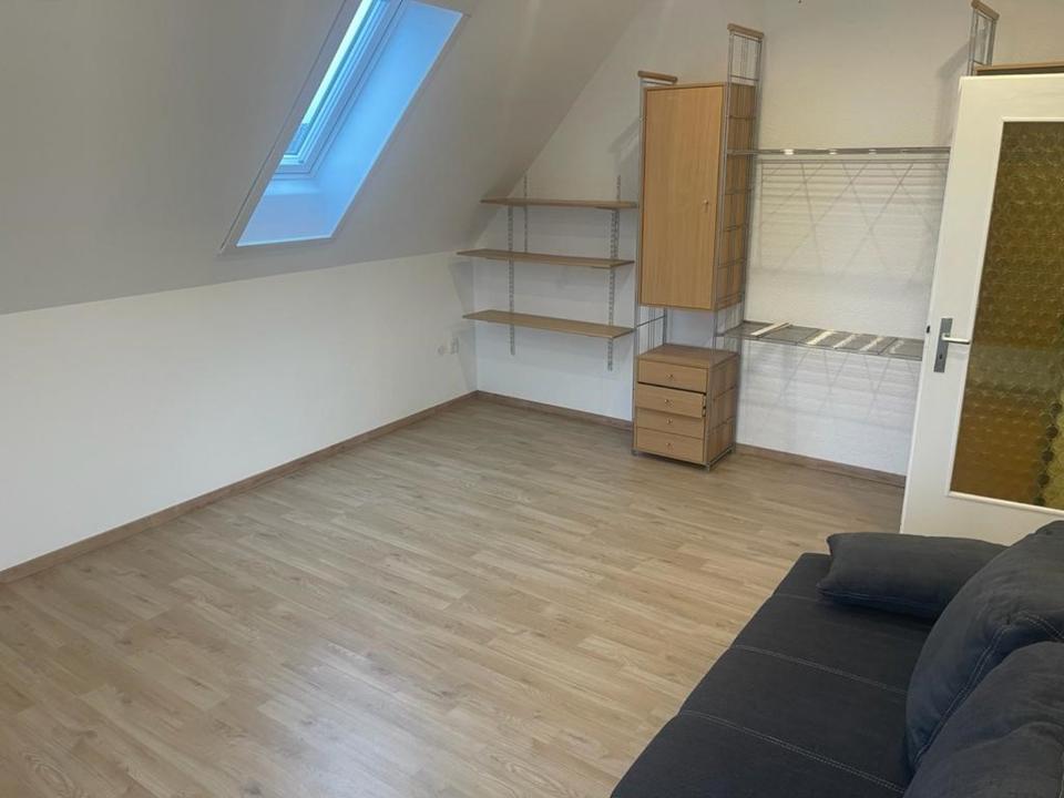 Thumbnail-WEN Hammerweg, 1-Zimmer Dachgeschosswohnung, ruhige Lage, Balkon