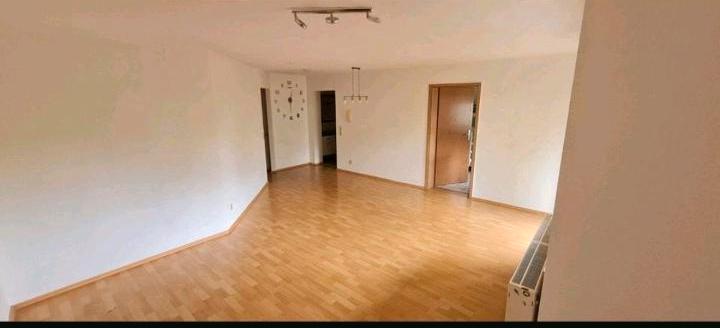 Thumbnail-Helle 3 Zimmer Wohnung