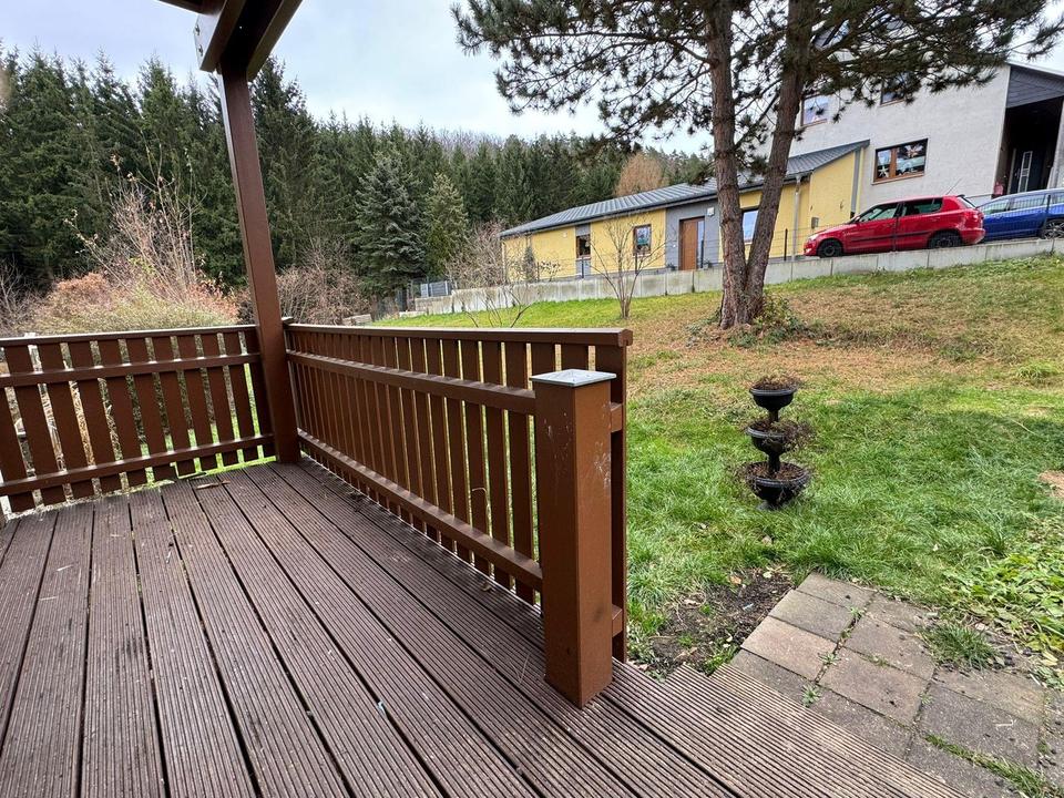 Thumbnail-Sonnige 4-Zimmer-Wohnung mit Terasse und großem Garten am Waldrand