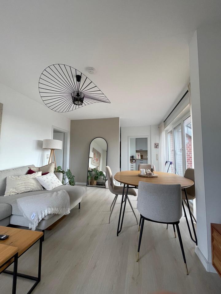 Thumbnail-Lichtdurchflutete, sanierte Dachgeschosswohnung mit Dachterasse