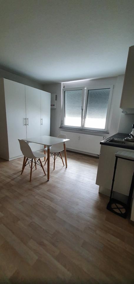 Thumbnail-2 Zi. Whng.Ideal für junge Paare, Monteure, Flughafenpersonal