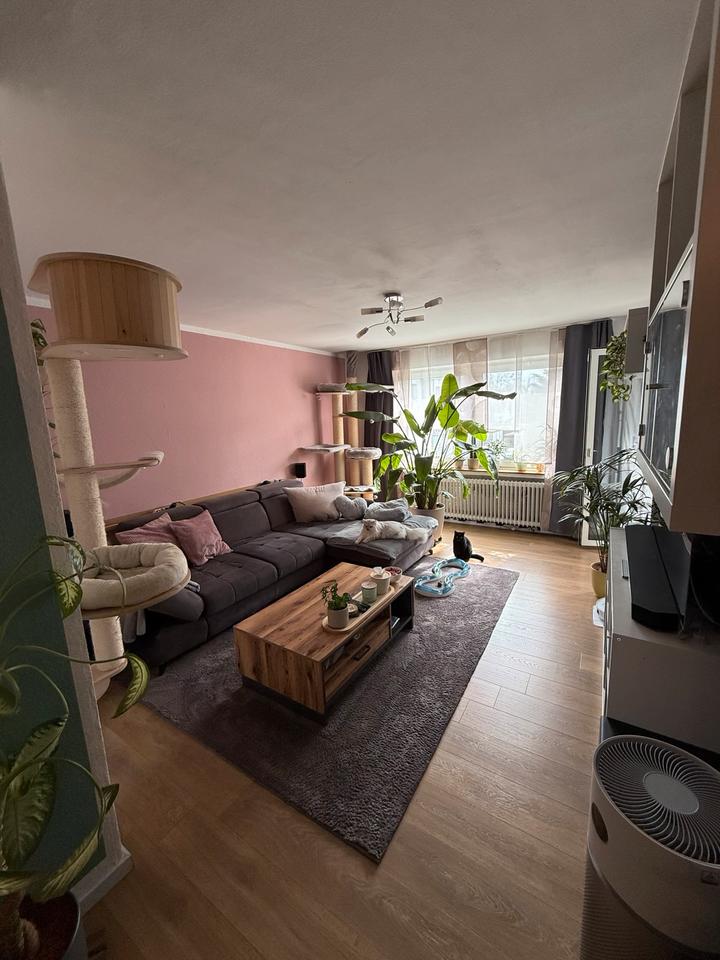 Thumbnail-Helle 3-Zimmer-Wohnung mit Balkon