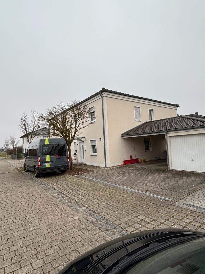 Thumbnail-Doppelhaus zu verkaufen