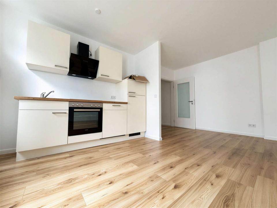 Thumbnail-NEU! Renoviertes 2-Raum-Apartment inklusive moderner Einbauküche
