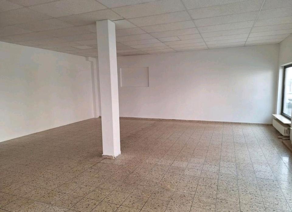 Thumbnail-Attraktive Ladenfläche im Zentrum von Eningen zu vermieten