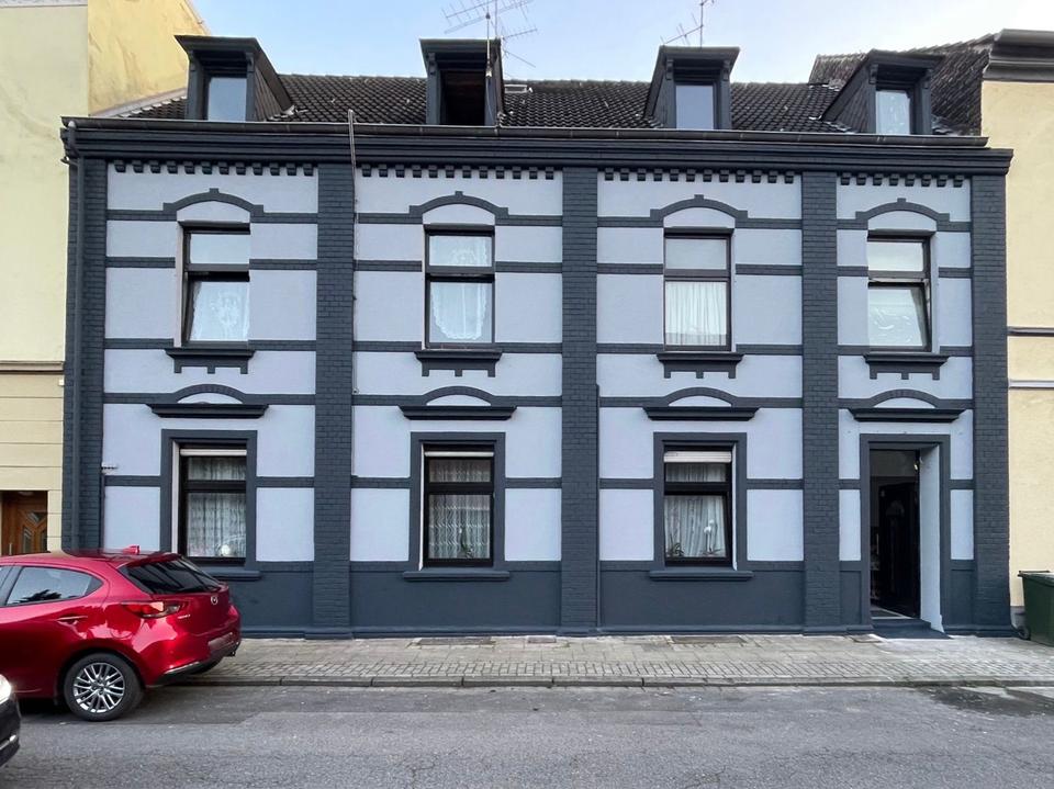 Thumbnail-Großzügiges Haus in Oberhausen