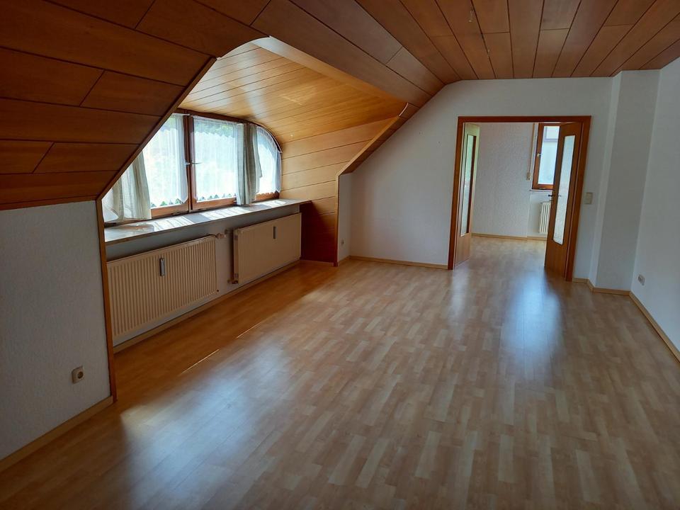 Thumbnail-Dachgeschoßwohnung mit Blick ins Grüne