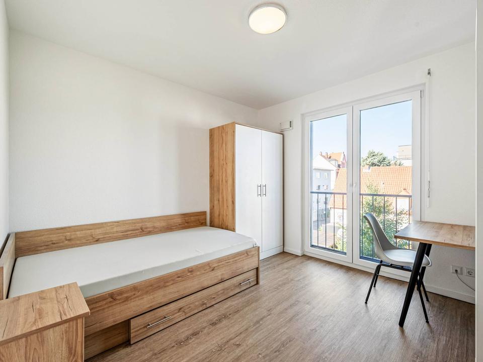 Thumbnail-STUDENTS ONLY: YOUR SHARING ROOM IN A 2-ROOM APARTMENT: Furnished student apartment in Heidelberg with all-in rent