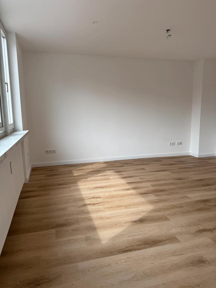 Thumbnail-Erstbezug nach Sanierung - 3-Zimmer-Wohnung stadtnah Hannover