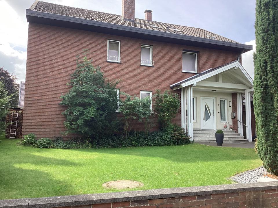 Thumbnail-Erdgeschoßwohnung mit Garten