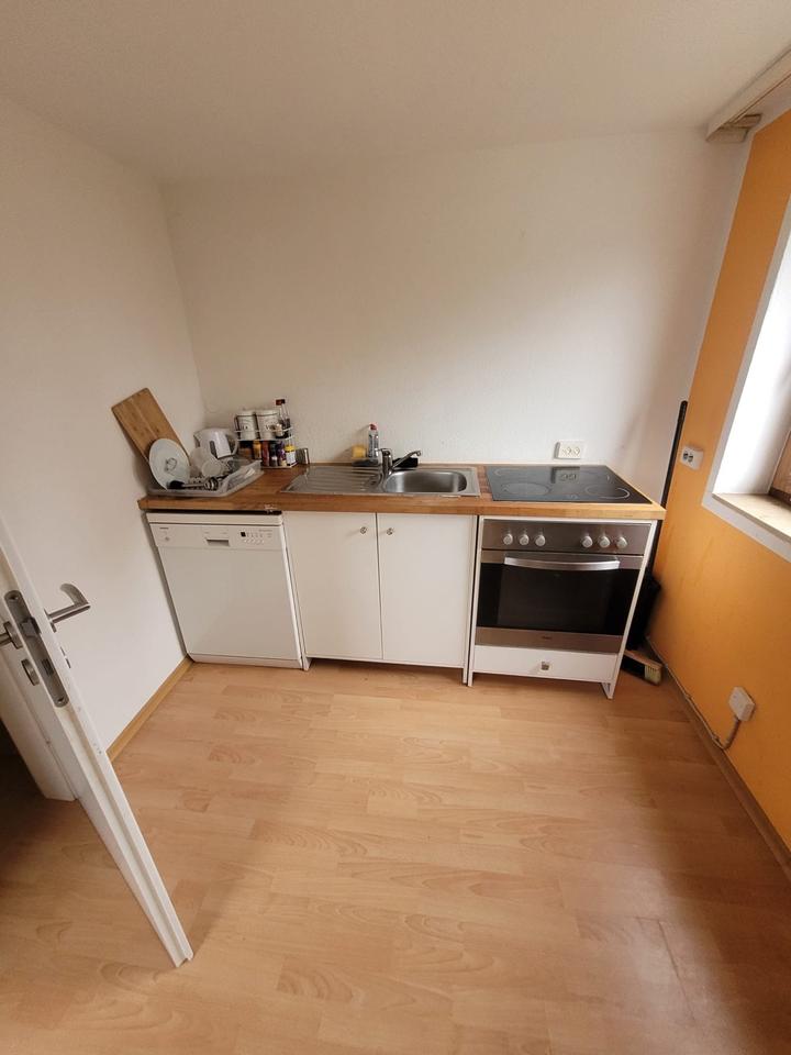 Thumbnail-Geräumige 2 Zimmer Wohnung