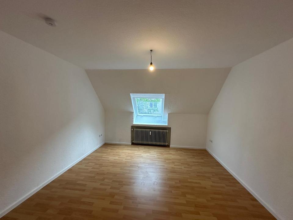 Thumbnail-Gummersbach 4Zi Wohnung, Balkon, Gaste WC, ab 4 Personen