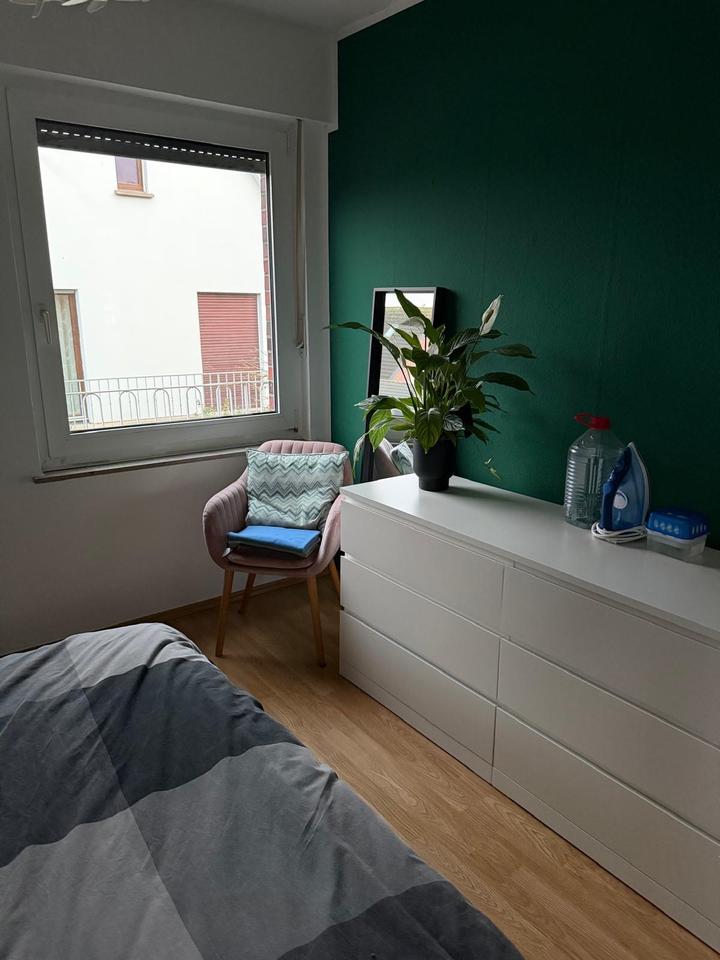 Thumbnail-Dachgeschosswohnung mit Balkon