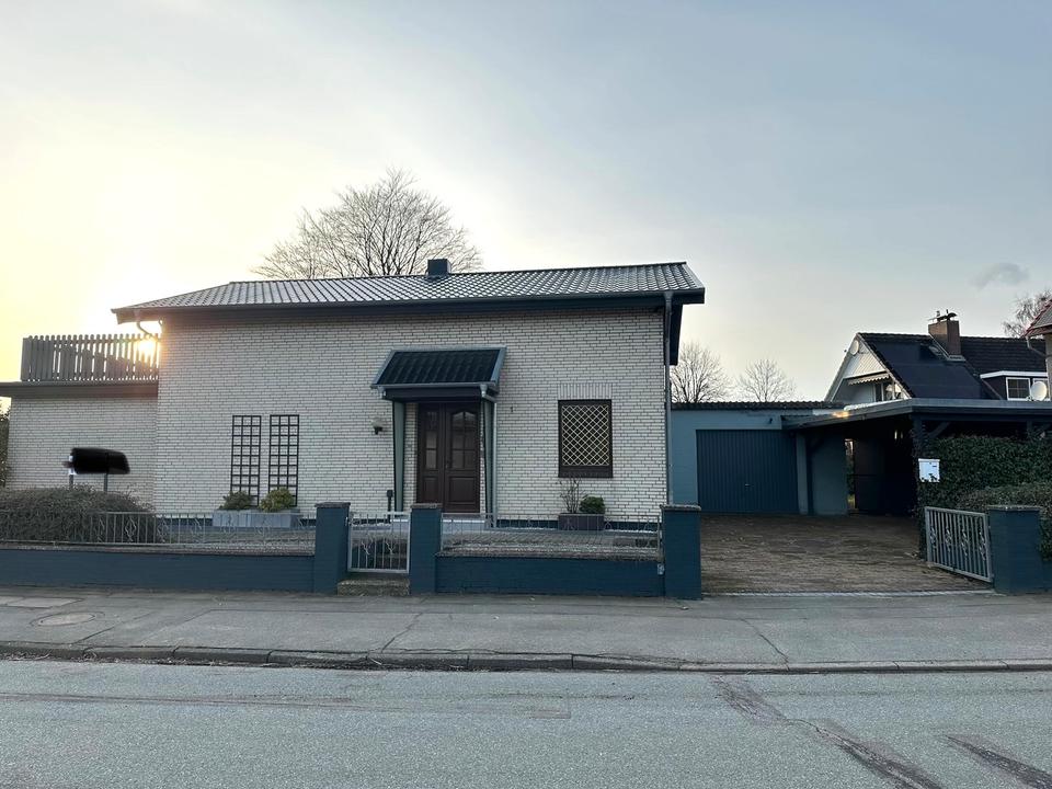 Thumbnail-Einfamilienhaus mit großen Grundstück zu verkaufen