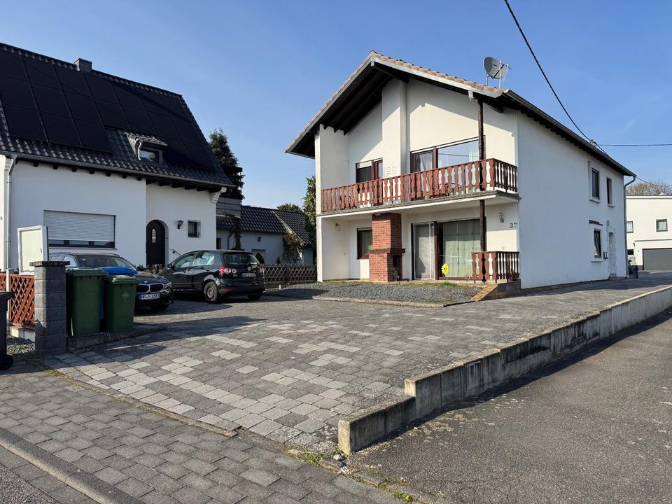 Thumbnail-Gepflegtes Haus mit 8 Zimmern in Neuwied Feldkirchen von Privat