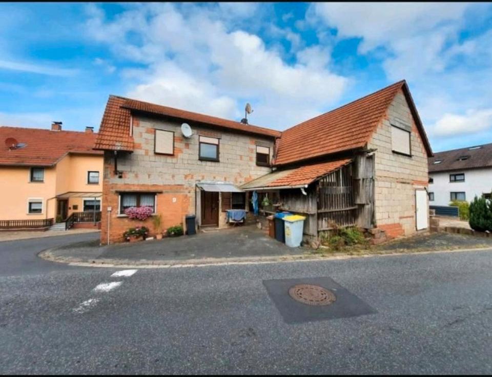 Thumbnail-Zweifamilienhaus in Sinntal‑Sterbfritz – mit Ausbaupotenzial