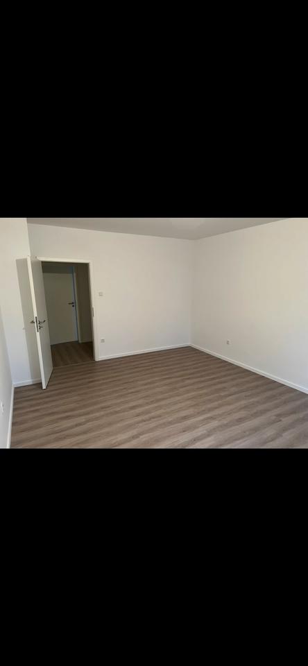 Thumbnail-3,5 Zimmer Wohnung in Oberhausen-Sterkrade (bezugsfertig, Balkon)