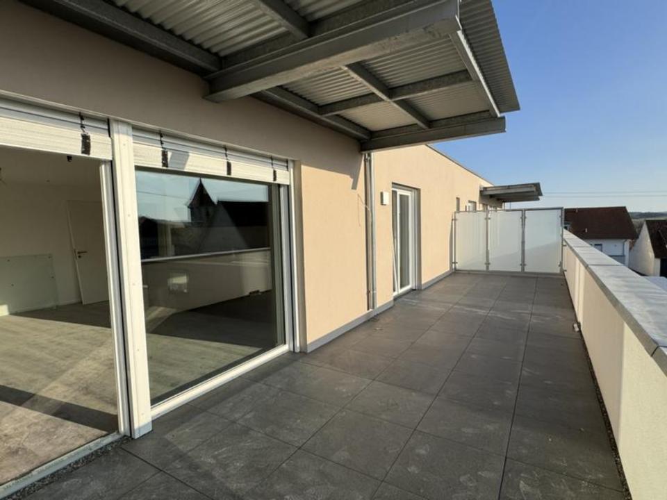 Thumbnail-Erstbezug! Exklusive 2,5 Zimmer Penthouse Wohnung mit XL-Terrasse und Einbauküche Whg.21