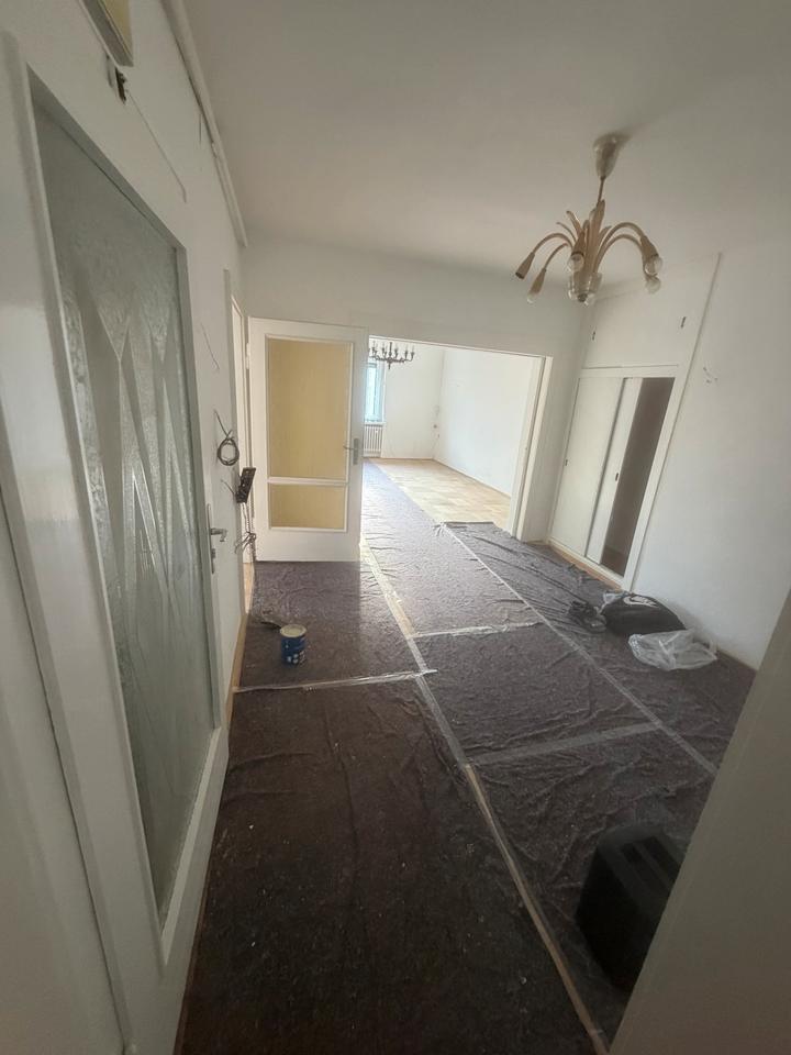 Thumbnail-Große Wohnung in Leipzig mit 3 bis 4 Zimmern und Einbauküche