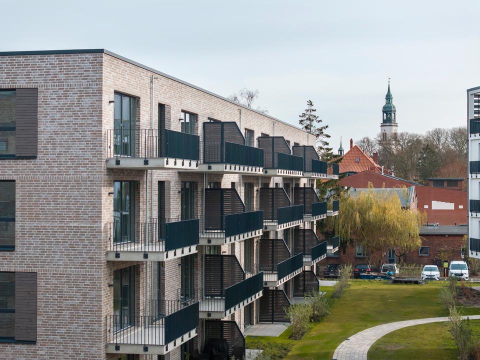 Thumbnail-Familienfreundliche 4 Zimmerwohnung mit Balkon in Celle- Wentzel Dr.