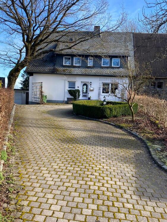 Thumbnail-Einfamilienhaus in Warstein-Hirschberg