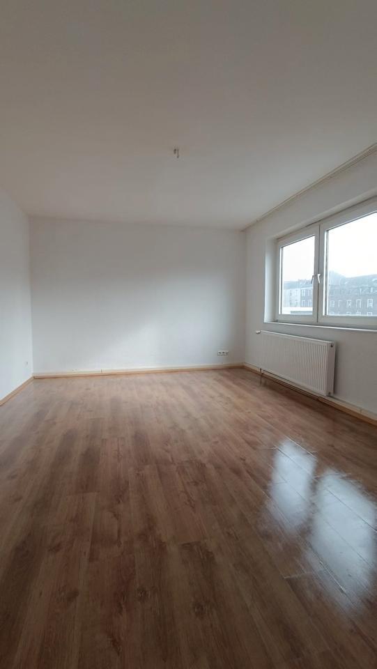 Thumbnail-Helle 2-Zimmer Wohnung in Rheinhauserstr. 173, Duisburg-Hochfeld!