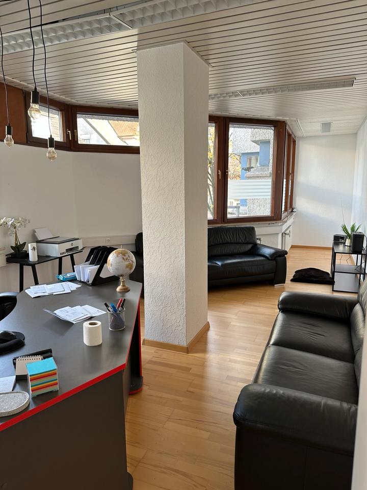 Thumbnail-BÜROKANZLEIPRAXIS GÖPPINGEN Zentrum Bussbahnhof zu Vermieten
