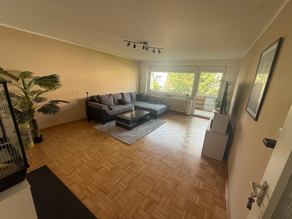Thumbnail-Schöne 2-Zimmer-Wohnung mit großem Balkon-Berenbostel-Zentrum