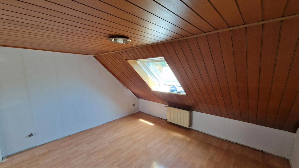 Thumbnail-2,5 Zimmer DG-Wohnung im Bärenbruch in DO-Kirchlinde