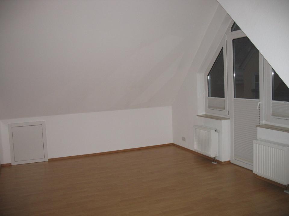 Thumbnail-Bad Homburg-Kirdorf 50qm 2 Zimmer KücheDusch, Kellerraum,Kfz-Stp