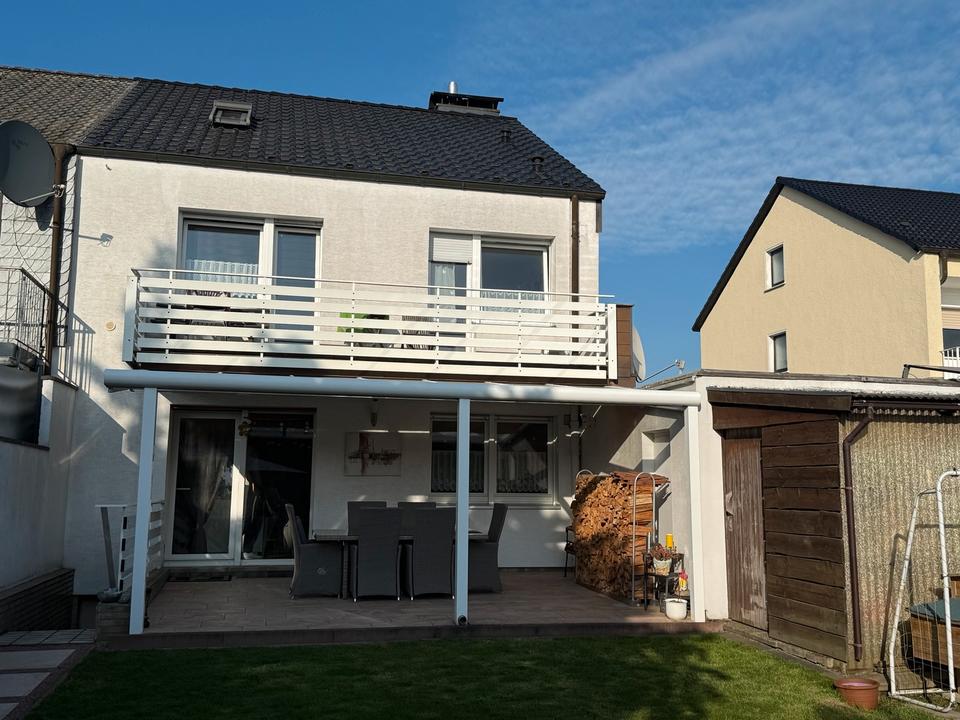 Thumbnail-Ein bis Zweifamilienhaus mit ruhiger Lage in Dortmund Brechten