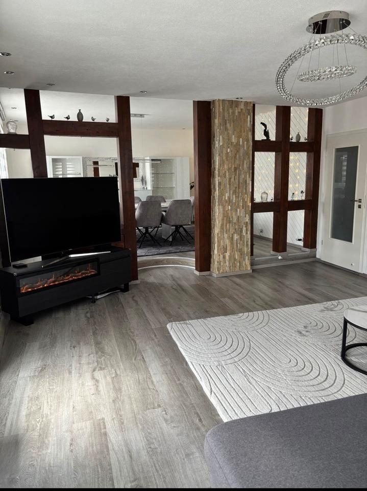 Thumbnail-4,5 Zimmer Wohnung mit Balkon in Göppingen- Privat & ohne Makler