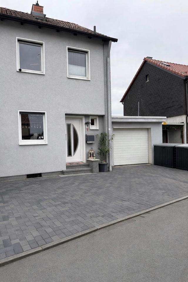 Thumbnail-Doppelhaushälfte mit Garten & Kamin in Bönen 59199