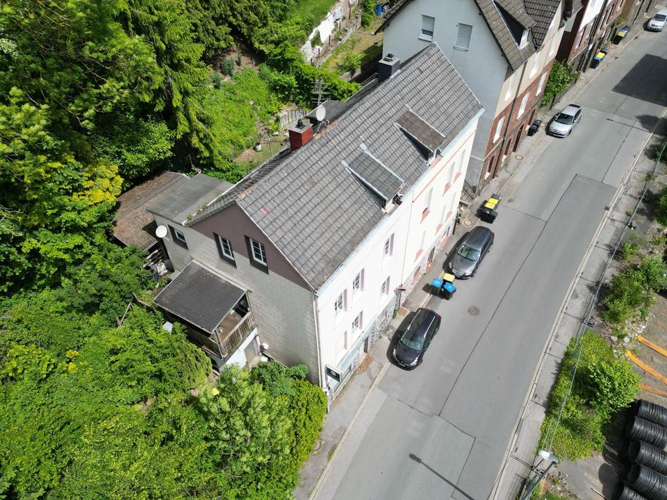 Thumbnail-Doppelhaushälfte mit viel Potenzial in Altena.