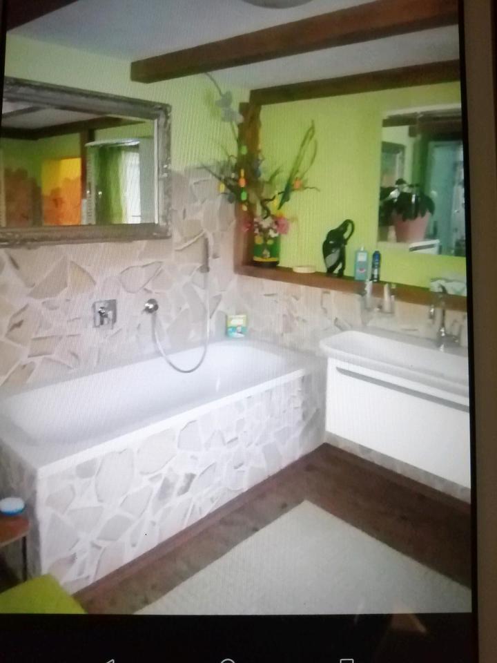 Thumbnail-2 Zimmer Altbau-Flair-Wohnung