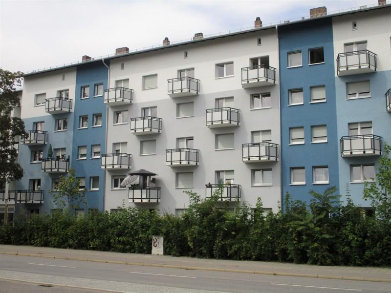 Thumbnail-Jetzt zugreifen: Renovierte 2-Zimmer-Wohnung mit Balkon in Stadtnähe!
