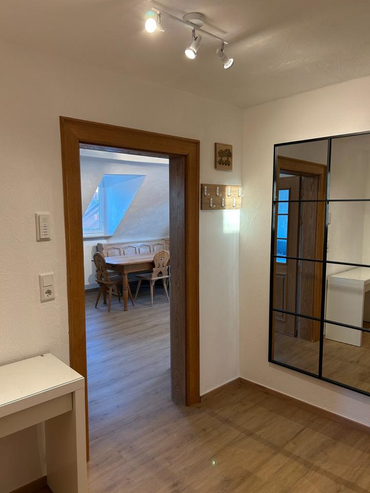 Thumbnail-Zu vermieten: Kernsanierte 6 Zimmer Wohnung, ca. 120m²