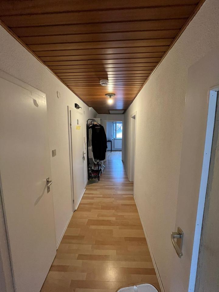 Thumbnail-2 Zimmerwohnung + gr. Küche + Bad + Kellerraum in 64546 Mörfelden